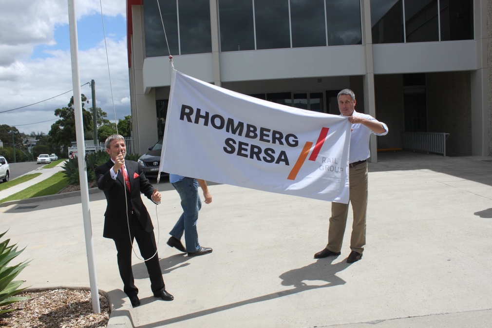 2015 Koni and Richard raise the RSRG flag in Australia