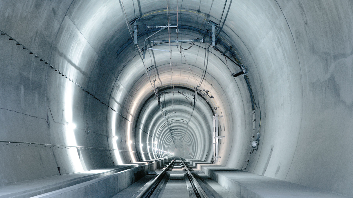 Tunnel-fertig_LO.jpg