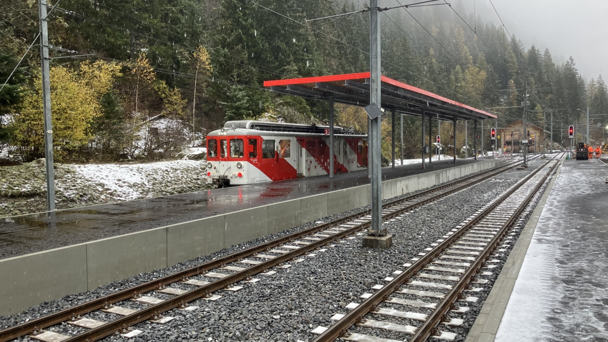 Die neuen Gleisanlagen Châtelard-Frontière.jpg