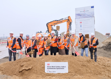 240305_NWC_Spatenstich_Halle_1_RSRG-copyright-Deutsche-Bahn-Annette Riedl