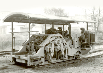 75-Jahre-maschineller-Gleisbau-Österreich-Matisa-im-Jahr-1950